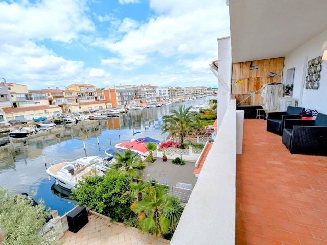 Piso, Empuriabrava