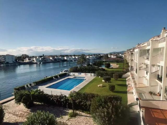 Piso, Empuriabrava