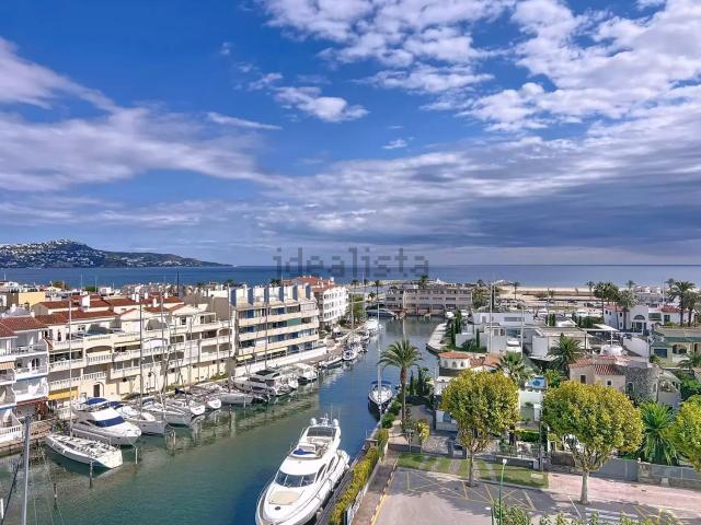 Piso, Empuriabrava