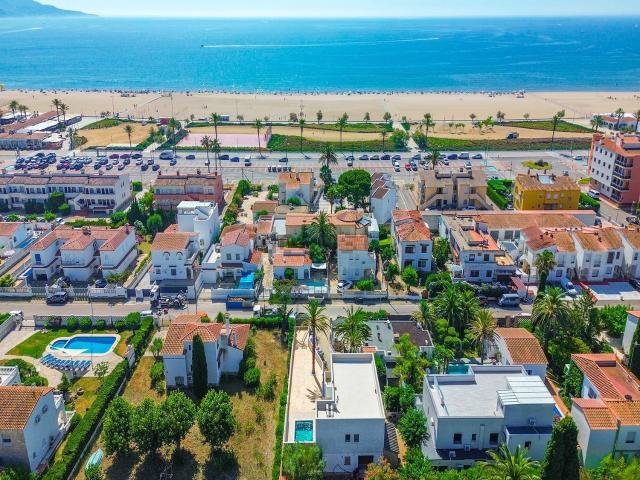 Piso, Empuriabrava