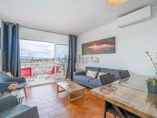 Piso, Empuriabrava