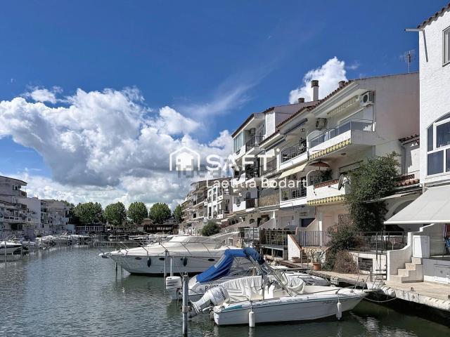 Piso, Empuriabrava