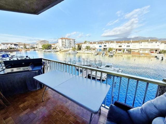Piso, Empuriabrava