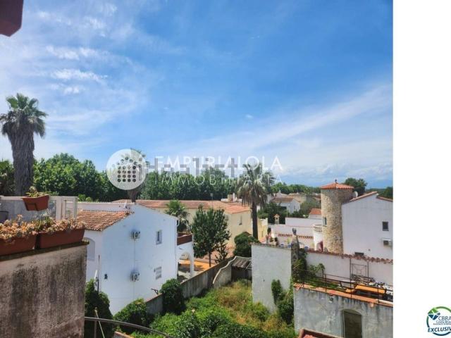 Piso, Empuriabrava