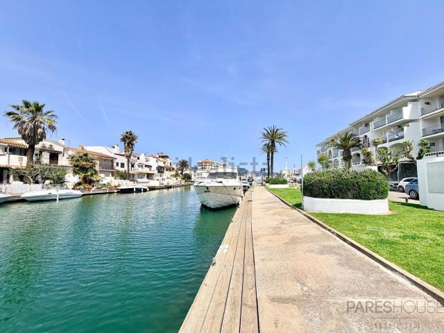 Piso, Empuriabrava