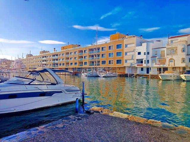 Piso, Empuriabrava