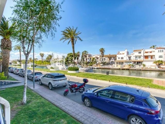 Piso, Empuriabrava