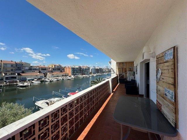 Piso, Empuriabrava