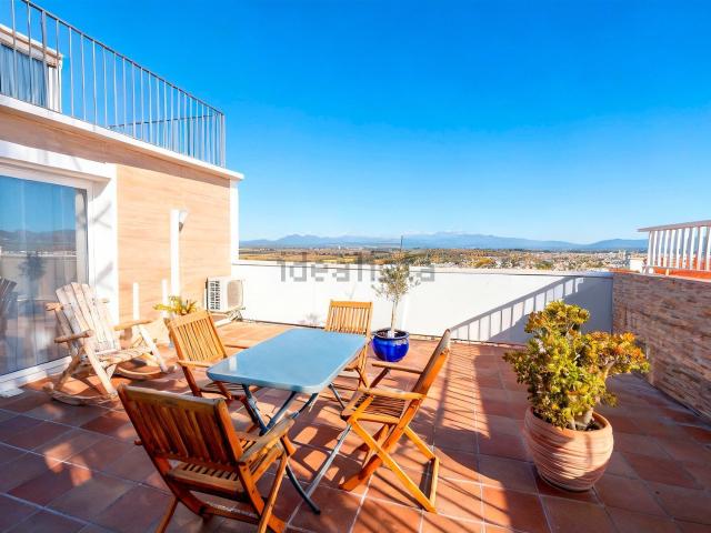 Piso, Empuriabrava