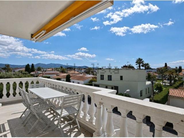 Piso, Empuriabrava
