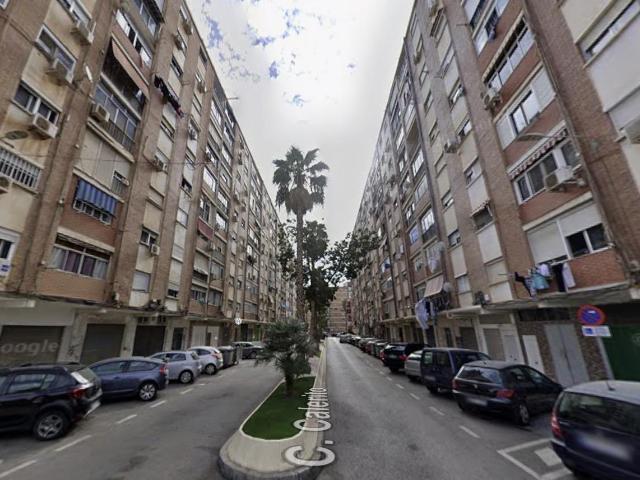 PISO EN MÁLAGA