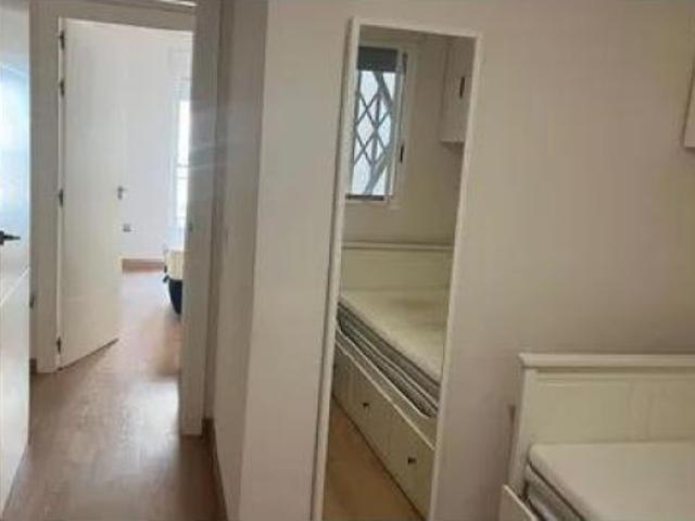 PISO EN MALILLA