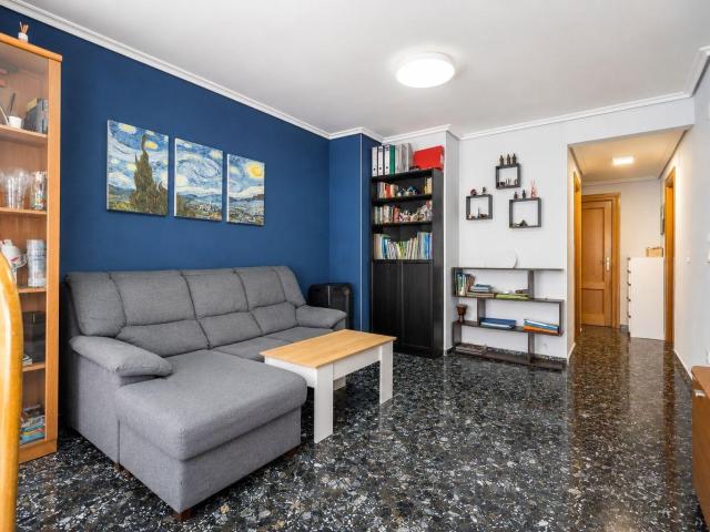 Vivienda luminosa con opción de garaje y trastero en Malilla, Valencia