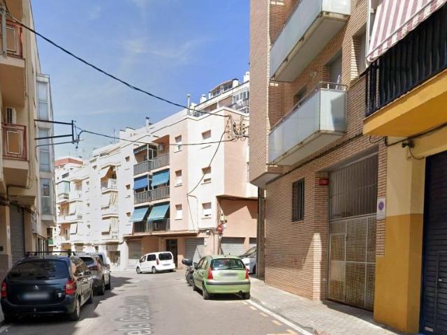 PISO EN MATARO