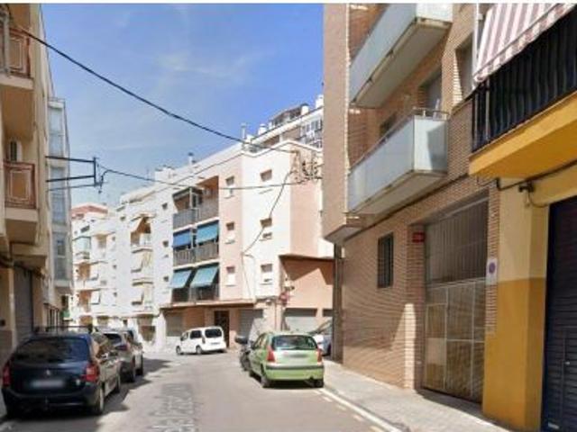 PISO EN MATARO