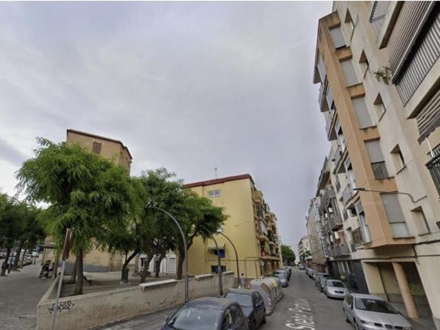 PISO EN MATARO
