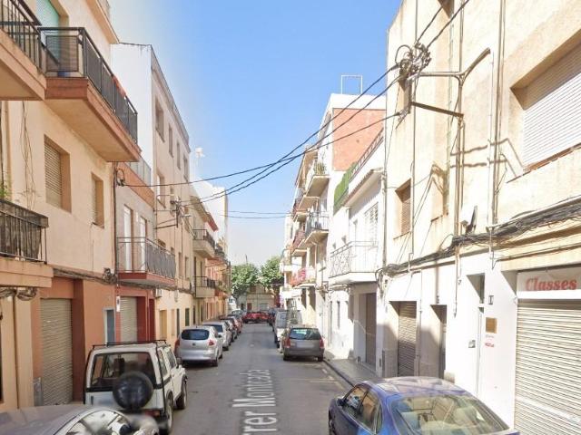 PISO EN MATARO