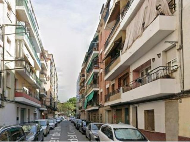PISO EN MATARO