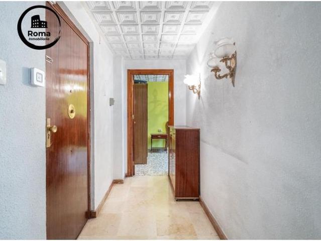 Piso en Méndez Núñez con cochera en el mismo edificio
