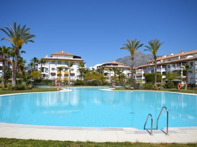 Piso en Nueva Andalucia Marbella