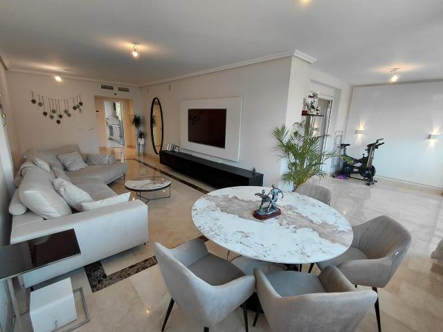 Piso en Nagueles Marbella