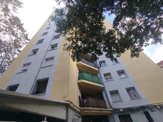 Piso en Av Marques de Montroig