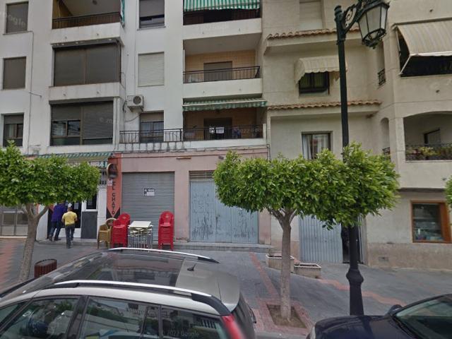 Piso en Av Andalucía Albuñol Granada