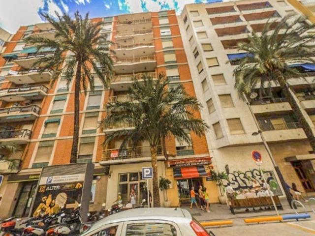 Piso en Av de La República Argentina Gandía Valencia