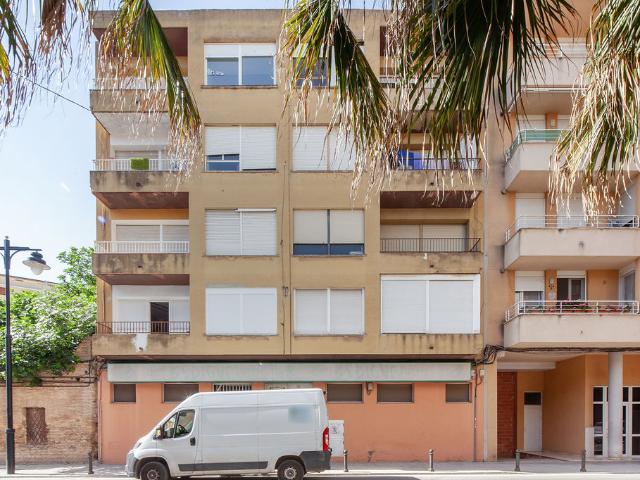 Piso en Av de Ramón y Cajal