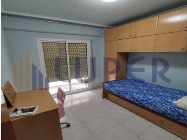 PISO EN ALQUILER A ESTUDIANTES EN SAN VICENTE ZONA PLAZA SANTA FAZ