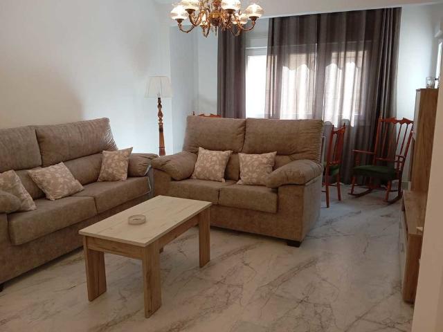 Piso en alquiler, C/ Millán de Priego,, M265789