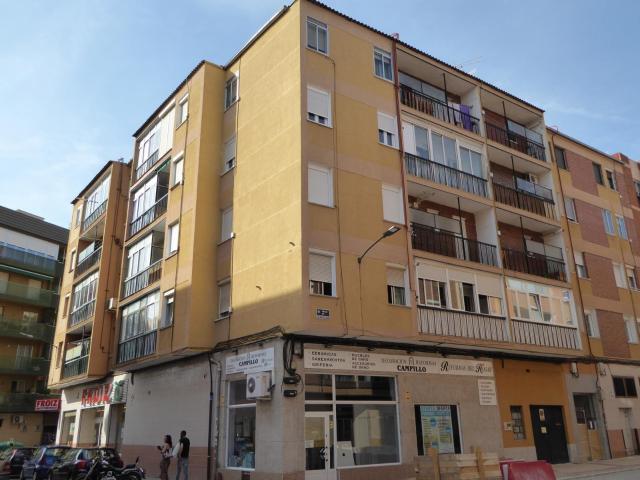 PISO EN ALQUILER CALLE ESPERANTO