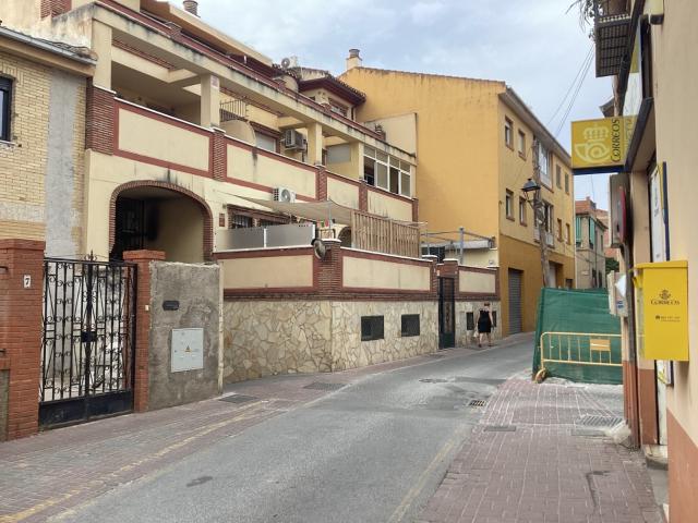 PISO EN ALQUILER CON TERRAZA Y PLAZA DE GARAJE