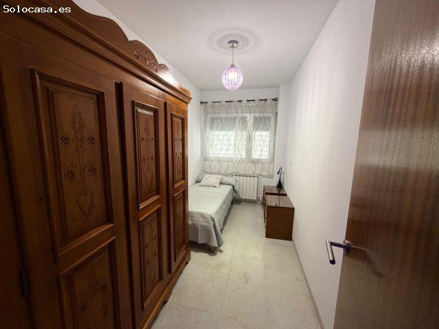 Piso en alquiler de tres habitaciones