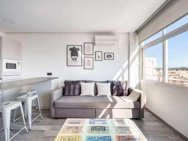 Piso en alquiler de 1 dormitorio en Torremolinos, Málaga