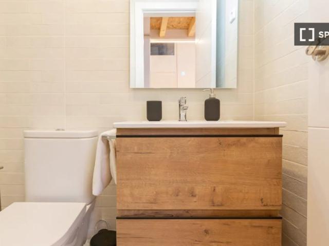 Piso en alquiler de 1 dormitorio en Niño Jesús, Madrid