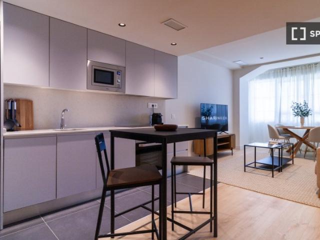 Piso en alquiler de 1 habitación en Nueva España, Madrid