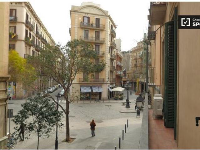 Piso en alquiler de 1 habitación en Sant Pere Santa Caterina i la Ribera