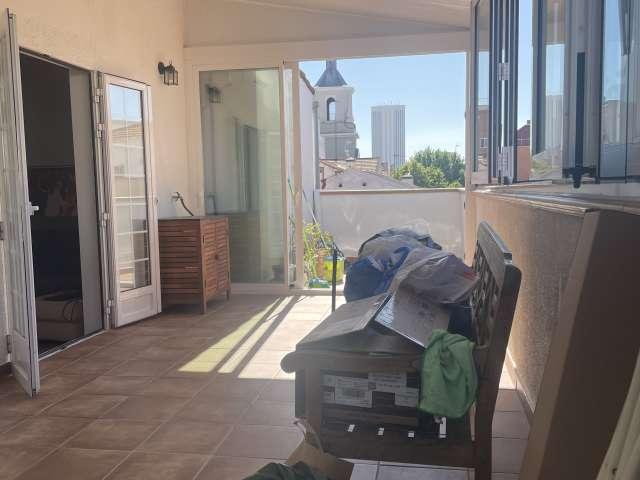 Piso en alquiler de 2 dormitorios en Bellas Vistas, Madrid