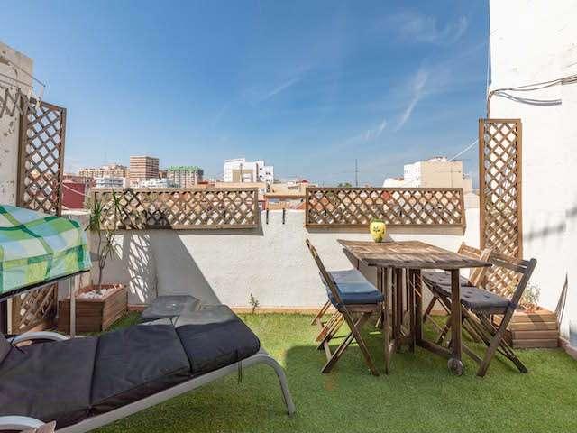 Piso en alquiler de 2 habitaciones en Cabanyal Canyamelar