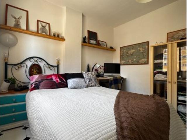 Piso en alquiler de 2 habitaciones en Jardín de La Abadía, Málaga