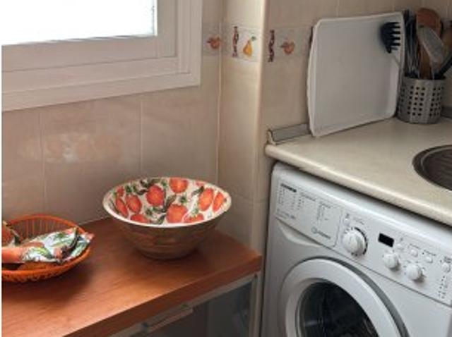 Piso en alquiler de 2 habitaciones en Jardín de La Abadía, Málaga