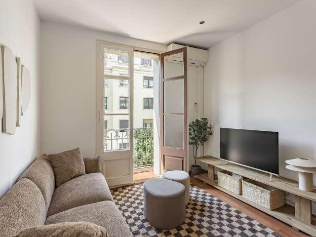 Piso en alquiler de 2 habitaciones en La Nova Esquerra, Barcelona