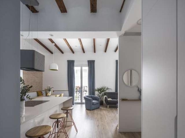 Piso en alquiler de 2 habitaciones en La Roqueta, Valencia