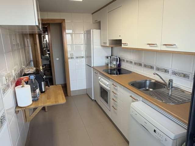 Piso en alquiler de 2 habitaciones en Las Águilas, Madrid