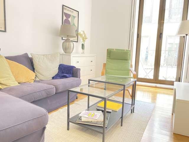 Piso en alquiler de 2 habitaciones en Tirso De Molina, Madrid