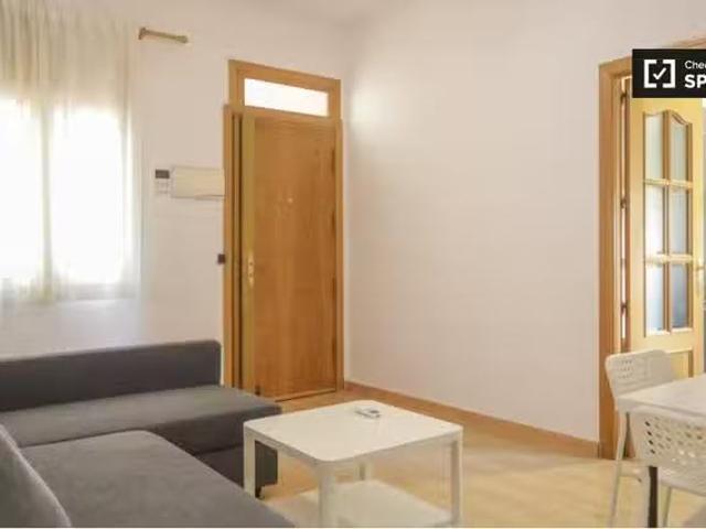 Piso en alquiler de 3 dormitorios en Chopera, Madrid