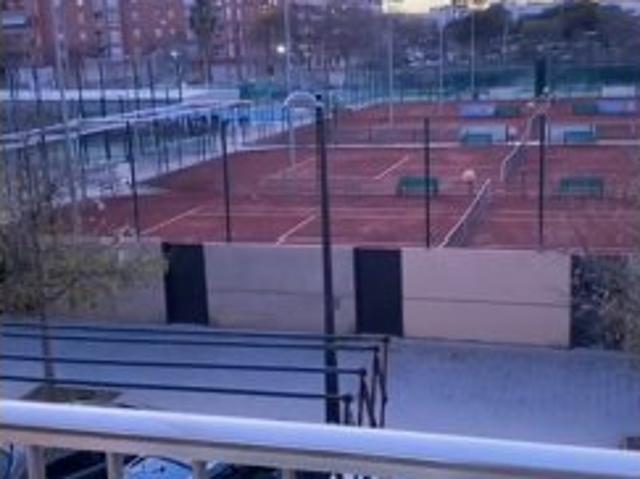 Piso en alquiler de 3 dormitorios en La Malva Rosa, Valencia