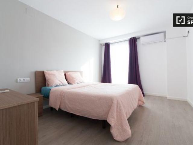 Piso en alquiler de 3 habitaciones en Cabanyal Canyamelar
