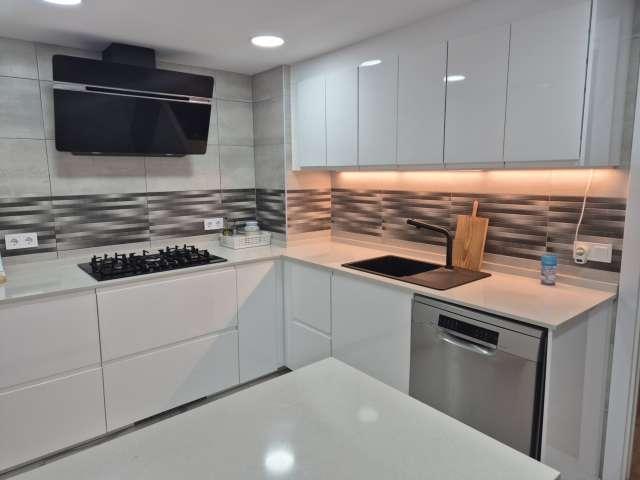 Piso en alquiler de 3 habitaciones en Cabanyal Canyamelar